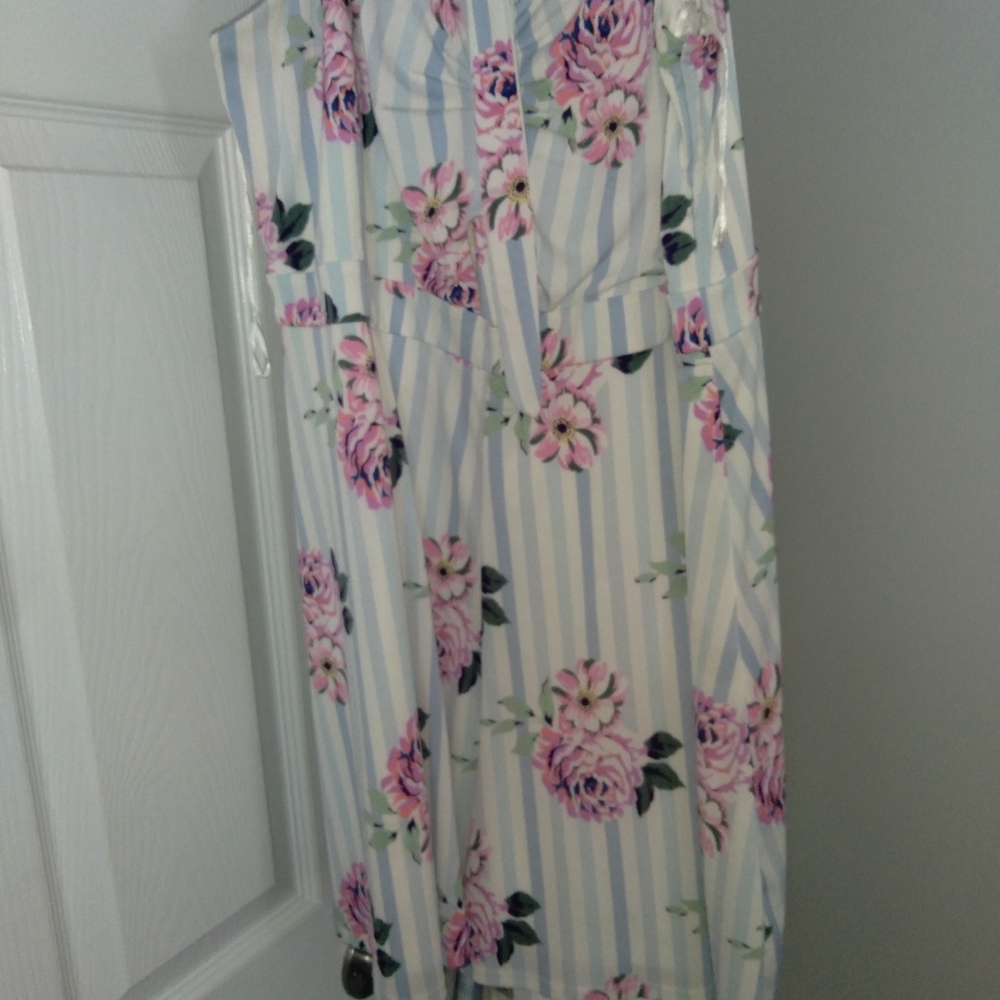 Romper - Picture 3 of 3